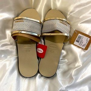Havaianas slides